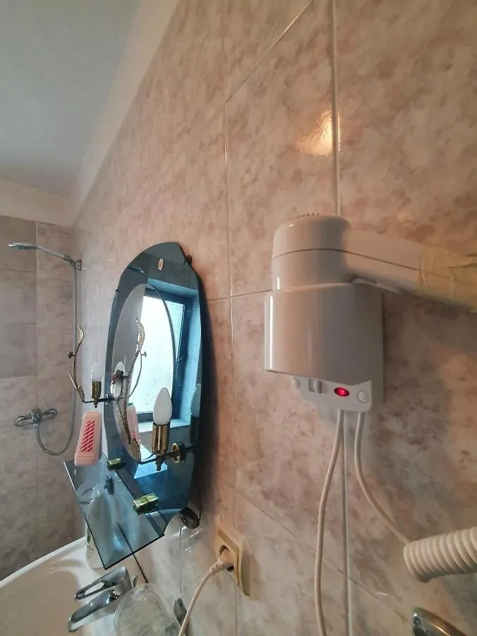 New# Bright Apartment-Tirana City Center 아파트